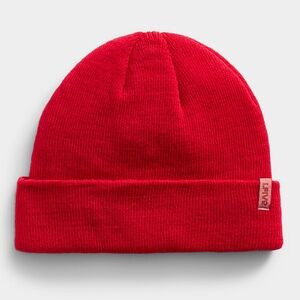 Minimalist red short monochrome tuque hat beanie NWT
